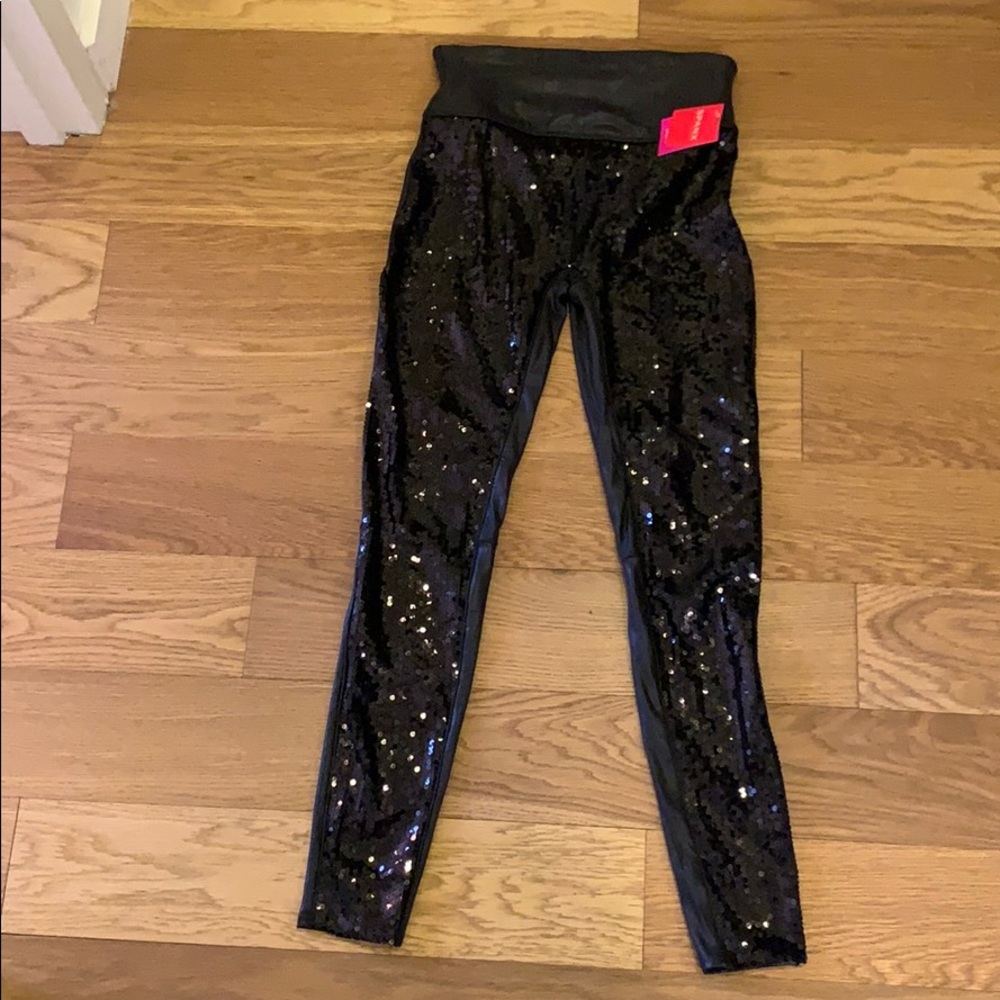 Spanx Faux Leather Sequin Legging 🖤